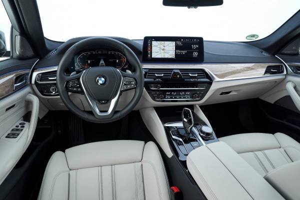 BMW G31 530e touring